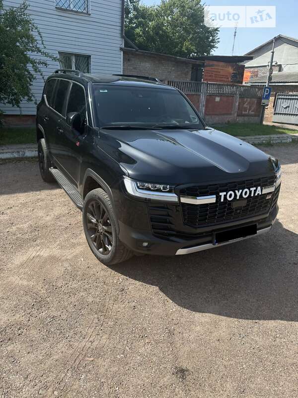 2021 toyota land cruiser