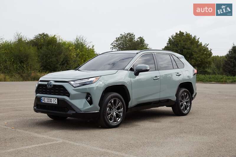 2023 toyota rav4