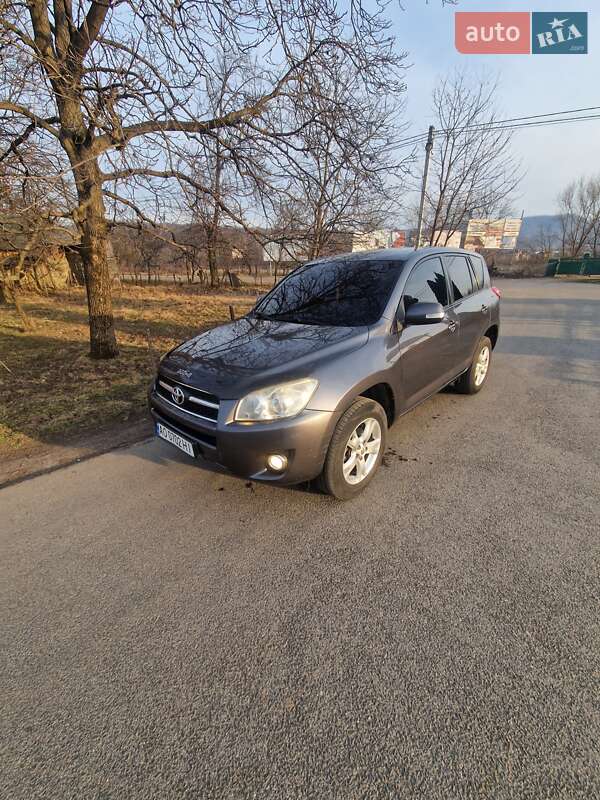 2009 toyota rav4