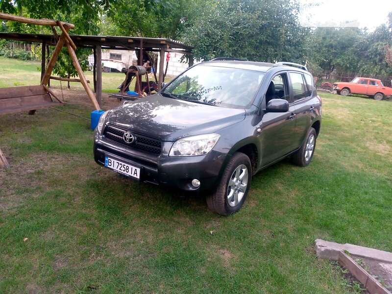 2005 toyota rav4