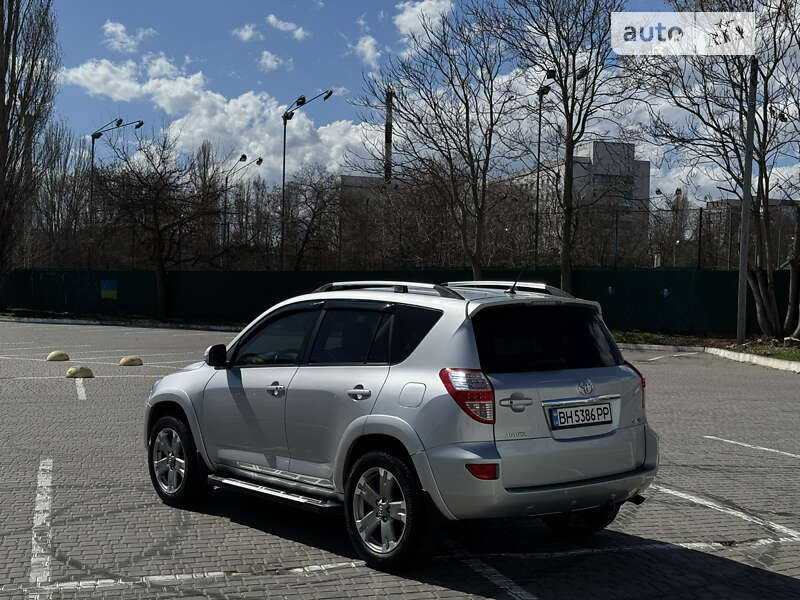 2009 toyota rav4