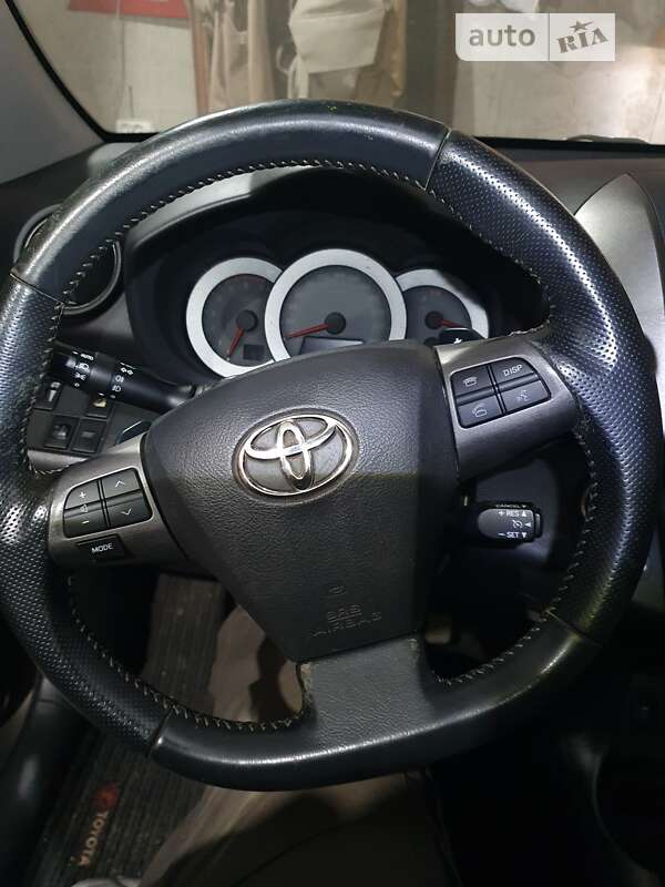 2009 toyota rav4