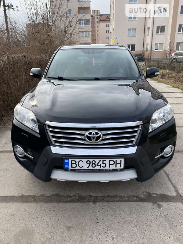 2012 toyota rav4