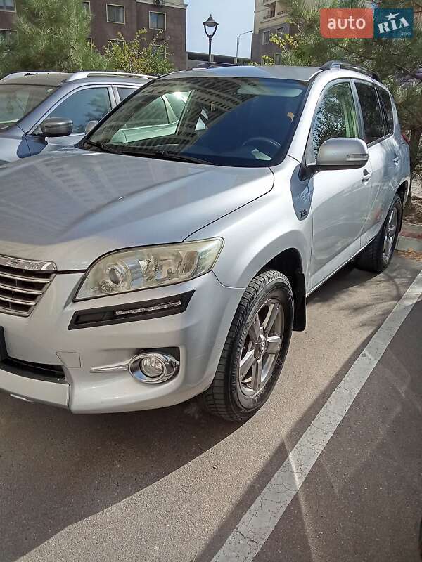 2012 toyota rav4