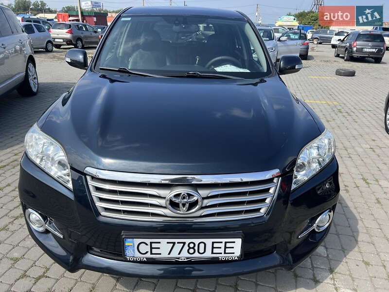 2010 toyota rav4