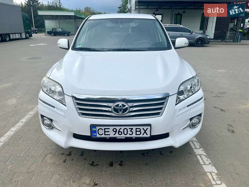 2010 toyota rav4
