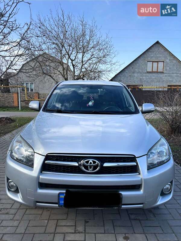 2009 toyota rav4
