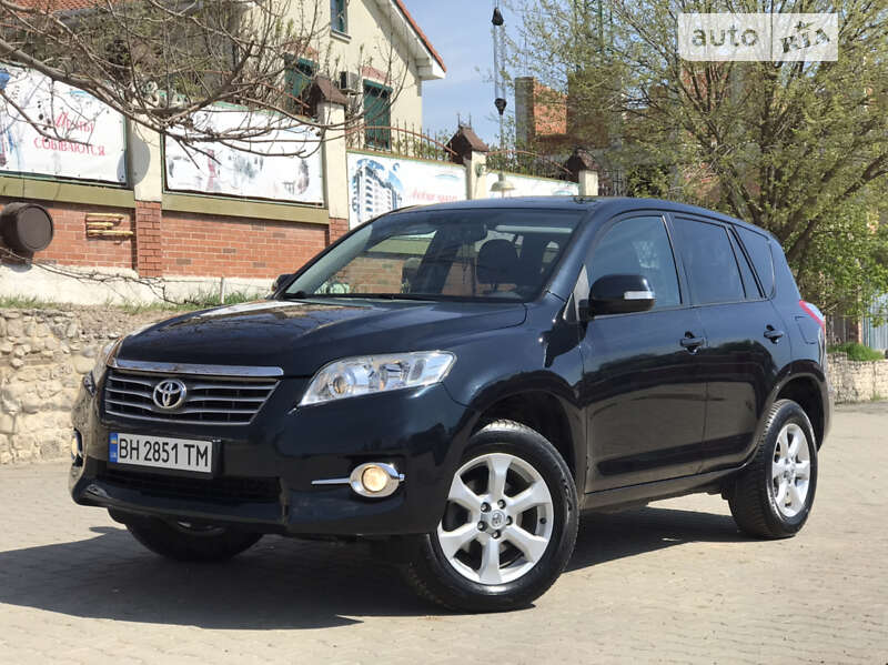 2011 toyota rav4