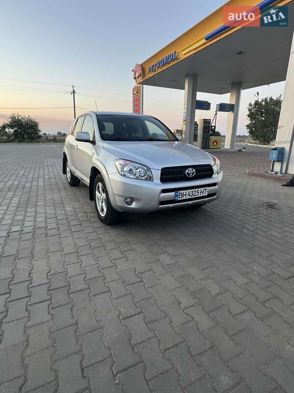 2008 toyota rav4