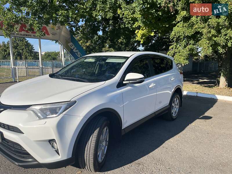 2017 toyota rav4
