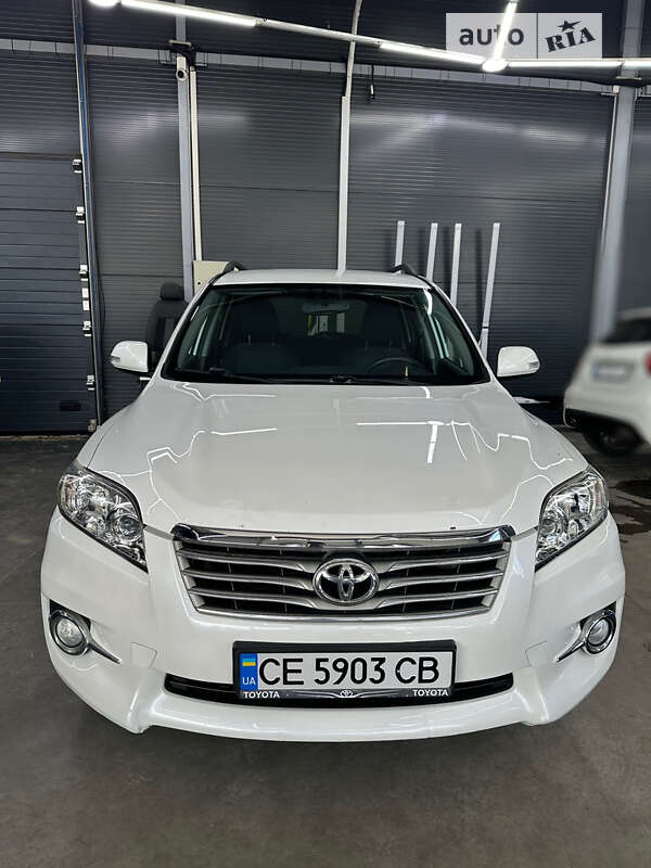 2011 toyota rav4