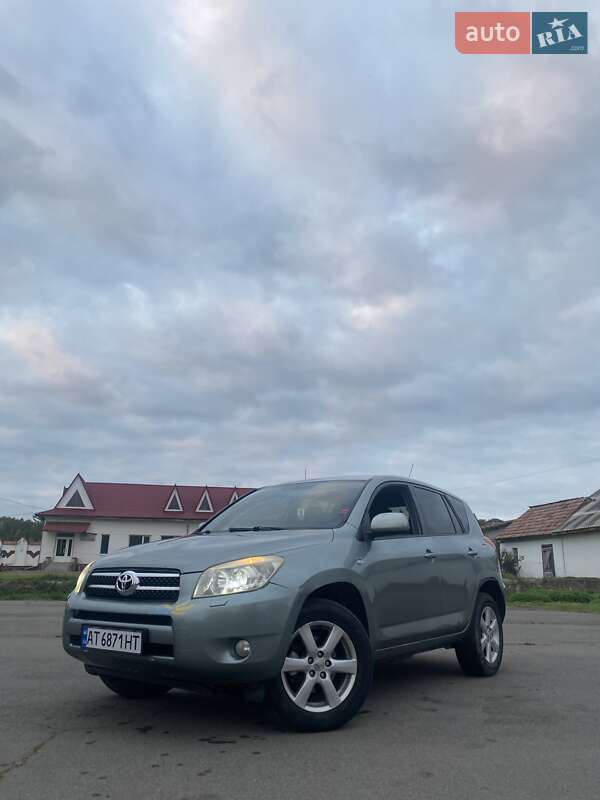 2008 toyota rav4