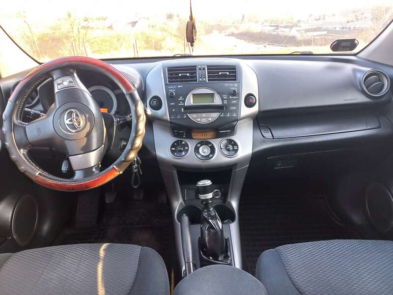 2008 toyota rav4