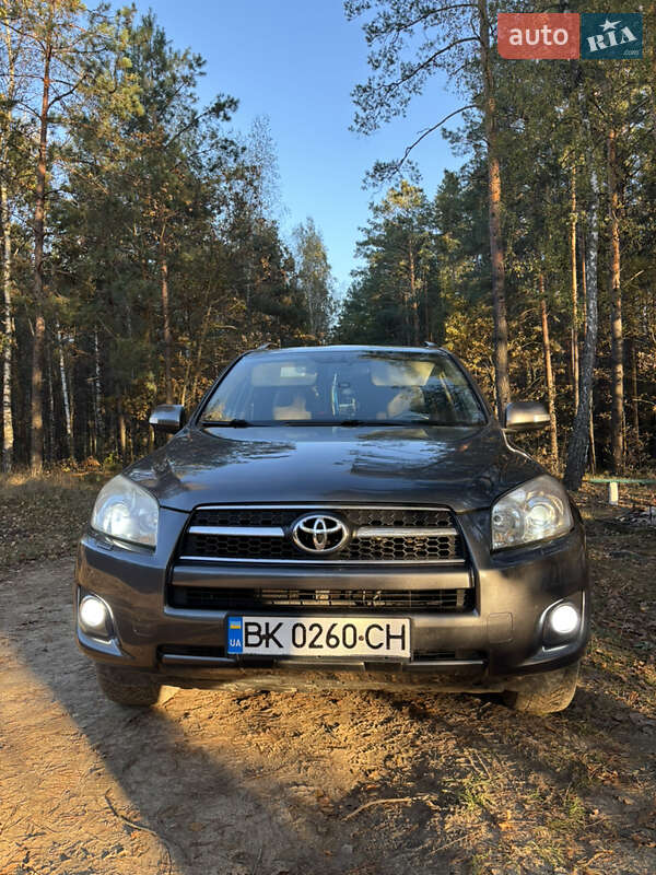 2009 toyota rav4