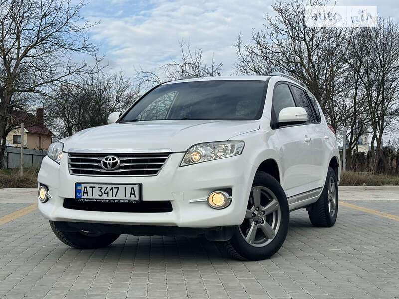 2012 toyota rav4