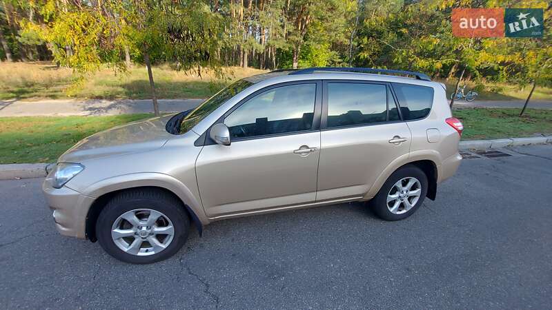 2010 toyota rav4