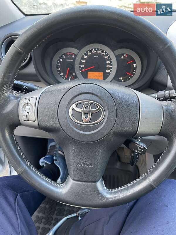 2007 toyota rav4