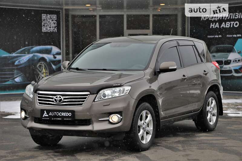 2011 toyota rav4