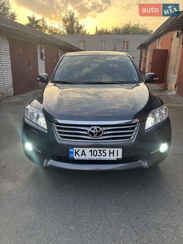 2012 toyota rav4