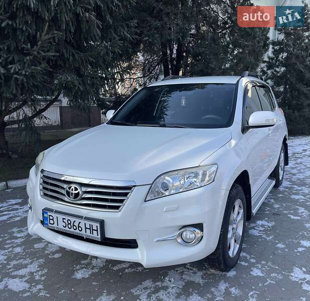 2010 toyota rav4