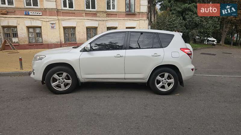 2012 toyota rav4