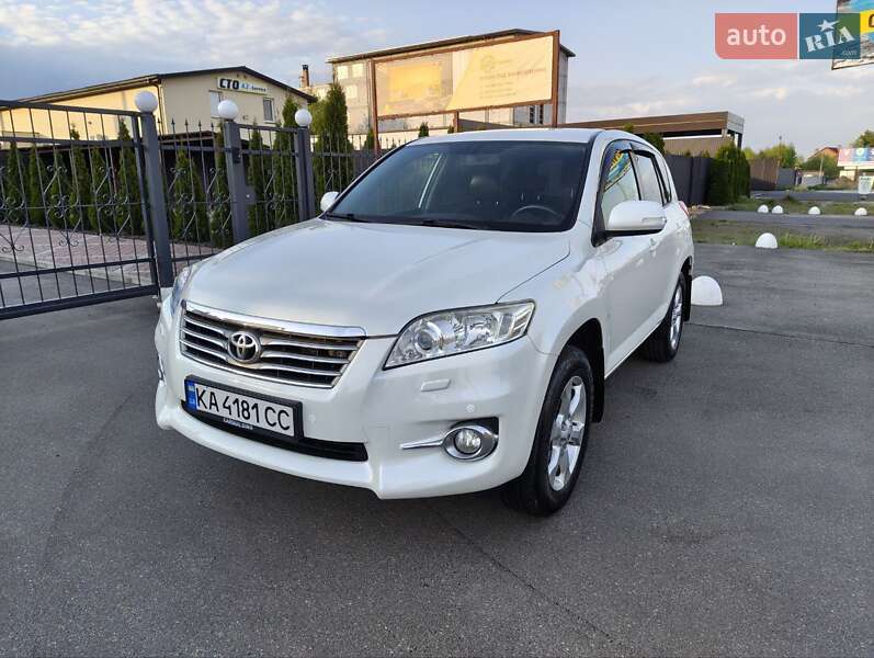 2010 toyota rav4