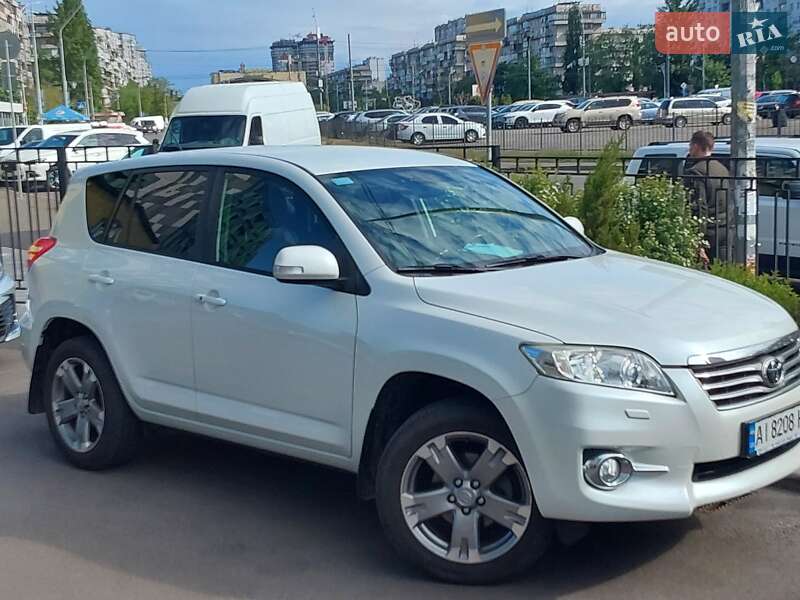 2012 toyota rav4