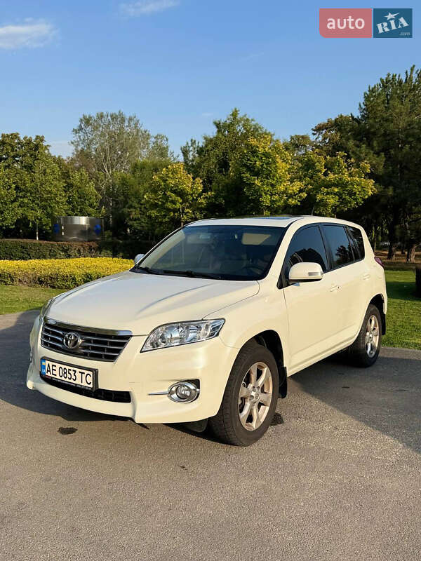 2012 toyota rav4