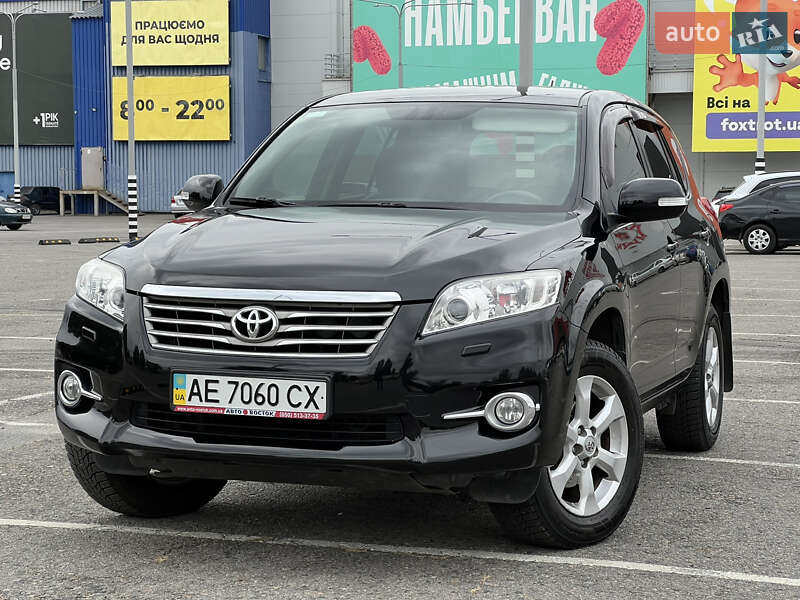 2010 toyota rav4