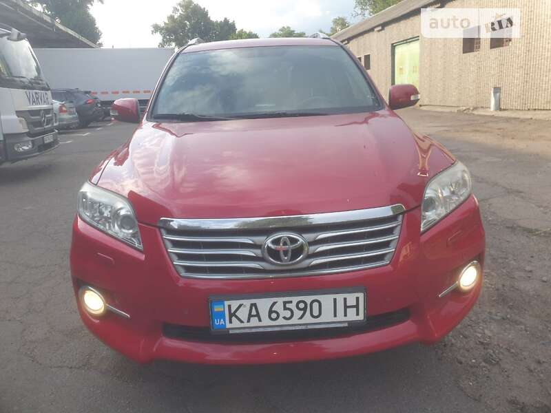 2010 toyota rav4