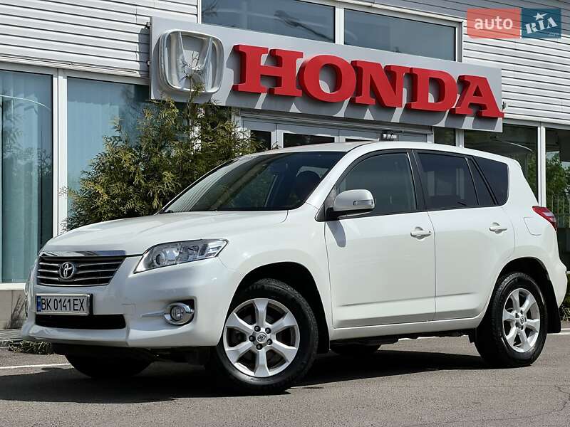 2010 toyota rav4
