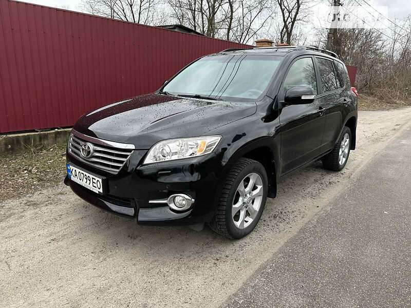 2010 toyota rav4