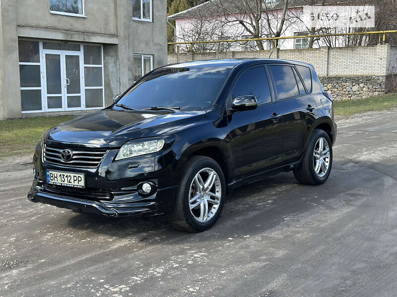 2011 toyota rav4