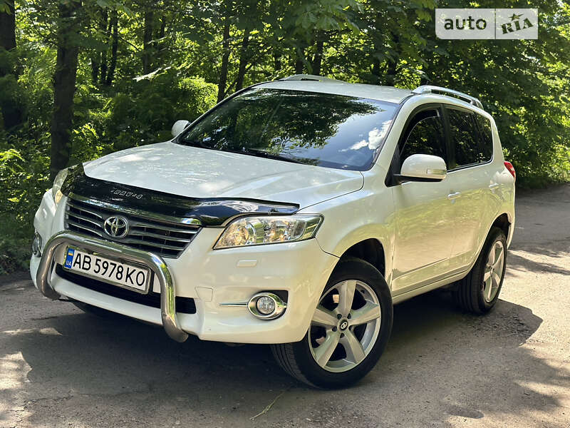 2010 toyota rav4