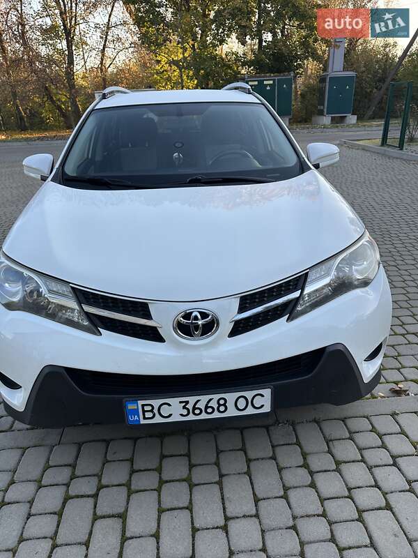 2015 toyota rav4