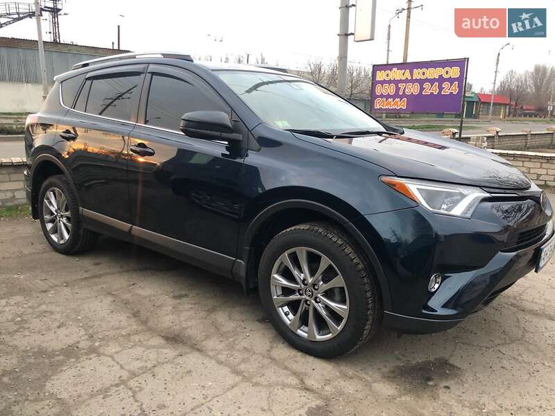 2016 toyota rav4