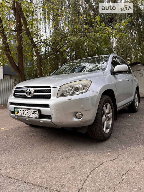 2008 toyota rav4