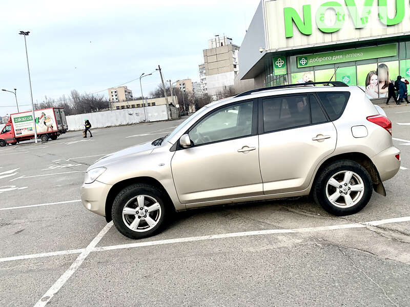 2006 toyota rav4