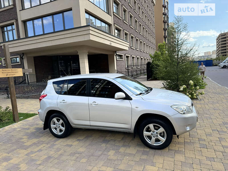 2006 toyota rav4
