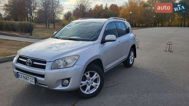 2009 toyota rav4