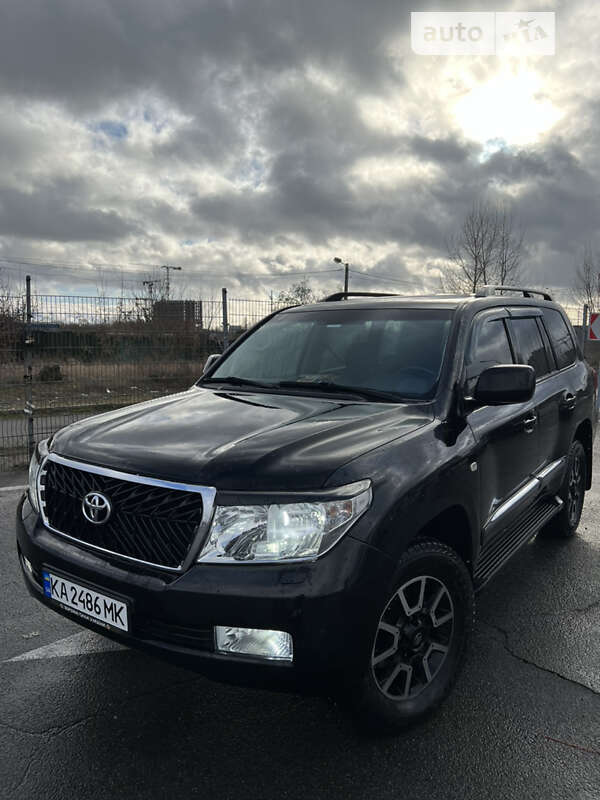 2007 toyota land cruiser 200