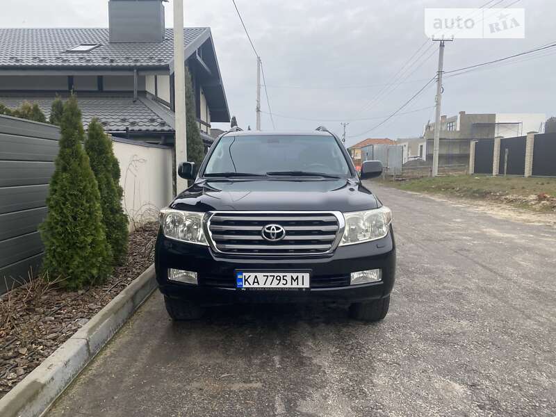 2007 toyota land cruiser 200