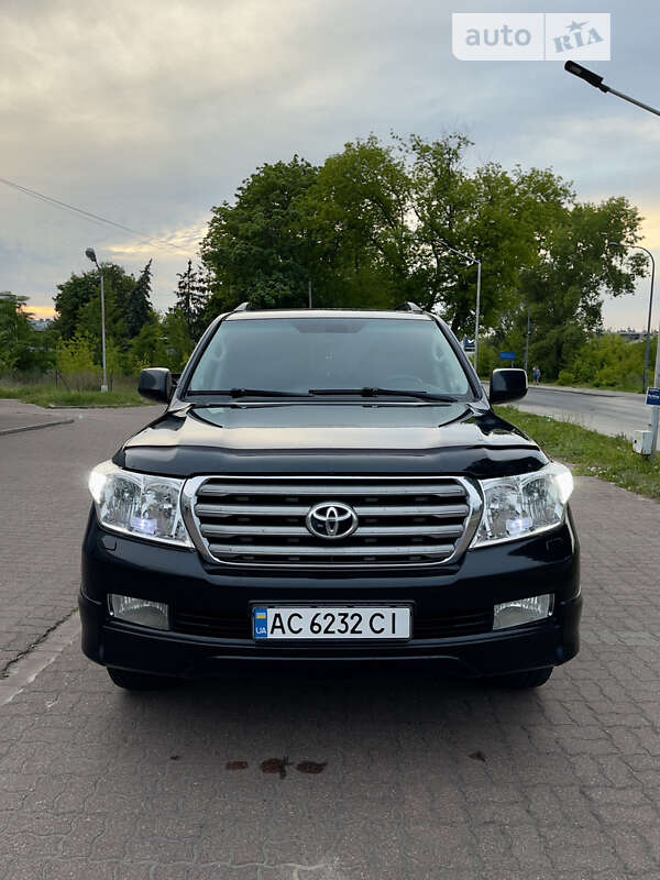 2007 toyota land cruiser 200