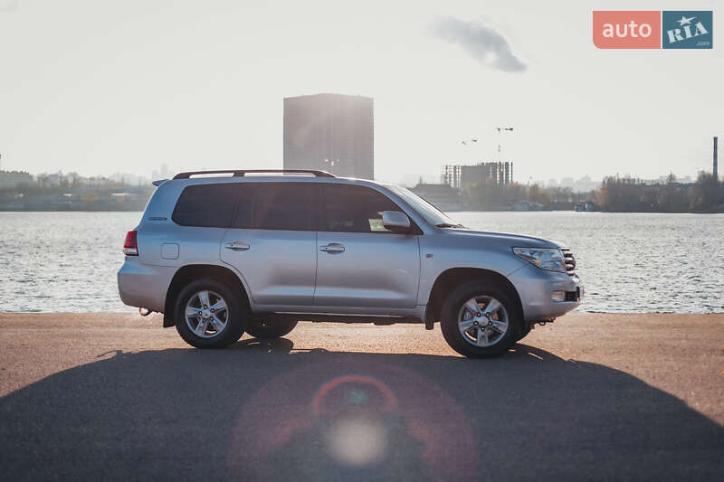 2007 toyota land cruiser