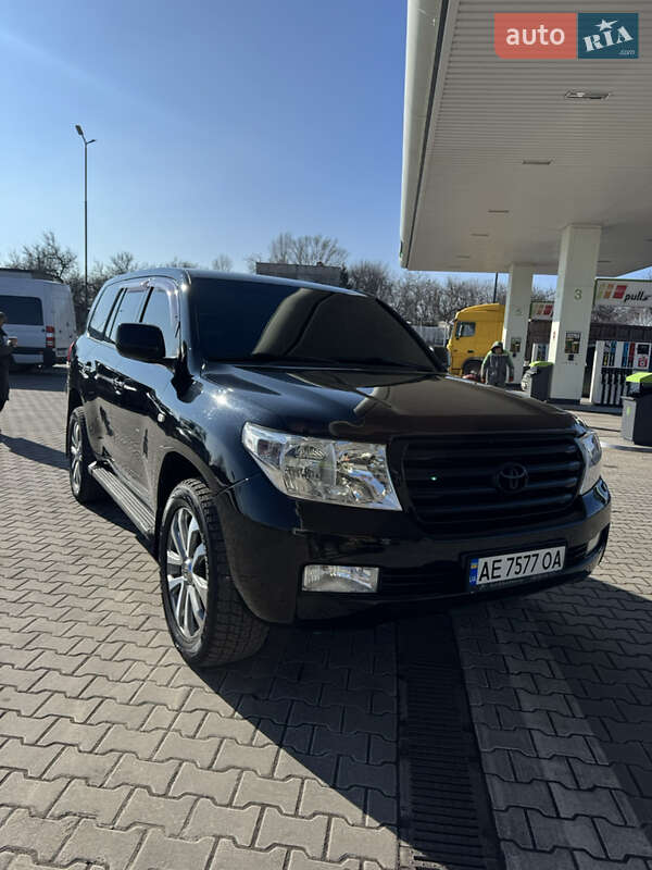 2007 toyota land cruiser 200