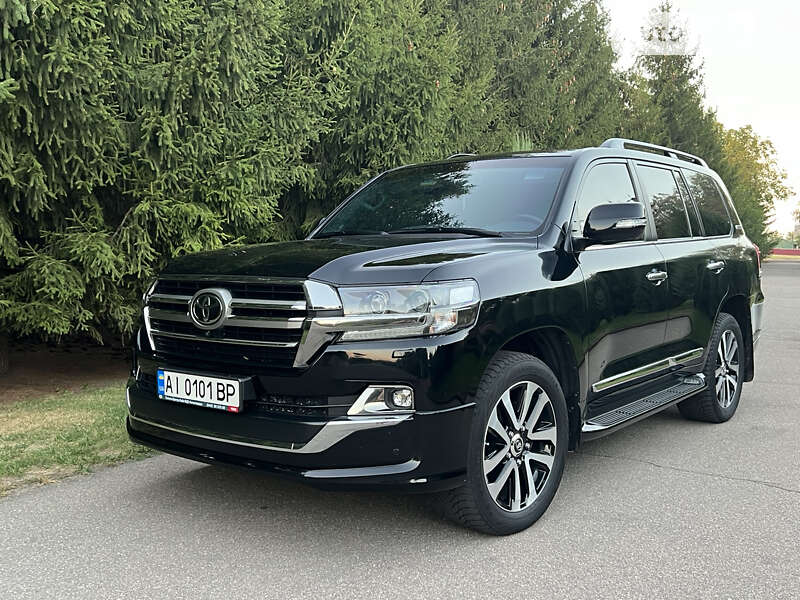 2019 toyota land cruiser