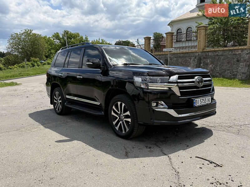 2019 toyota land cruiser
