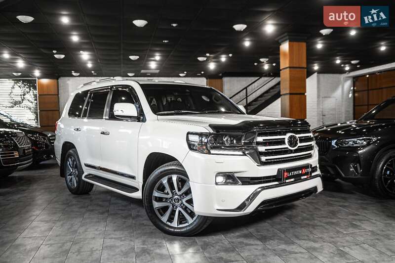 2017 toyota land cruiser