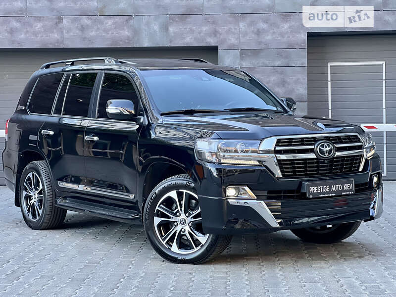 2020 toyota land cruiser