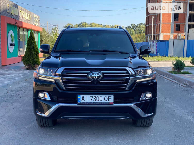 2017 toyota land cruiser